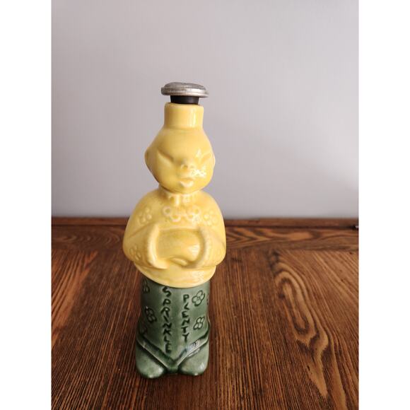 Vintage Porcelain Yellow "Sprinkle Plenty" Laundry Ironing Sprinkler Asian Man - Picture 2 of 5